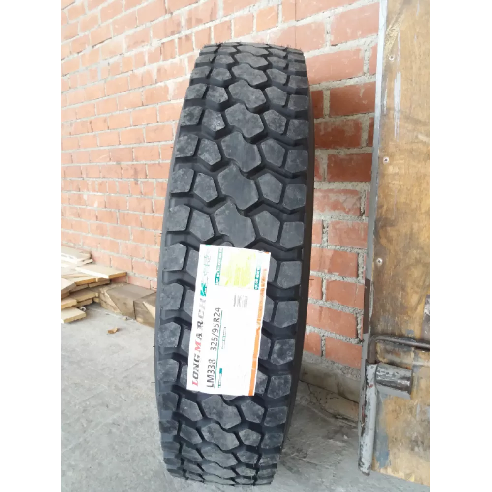 Грузовая шина 325/95 R24 Long March LM-338 22PR в Богдановиче