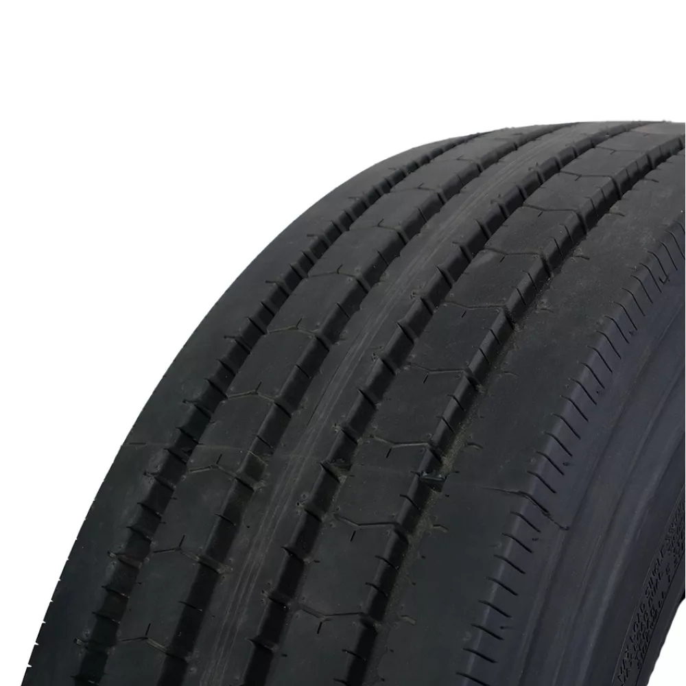 Грузовая шина 285/70 R19,5 Long March LM-216 18PR в Богдановиче