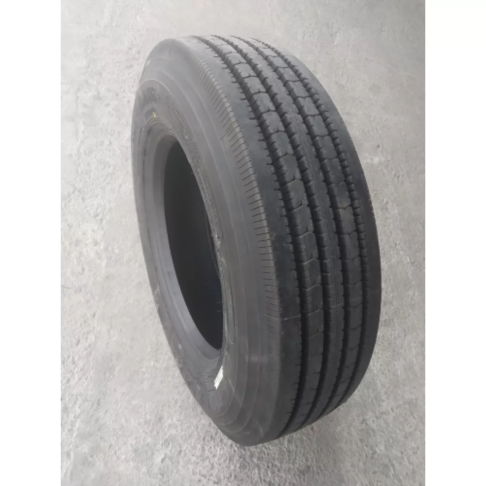 Грузовая шина 215/75 R17,5 Long March LM-216 16PR в Богдановиче