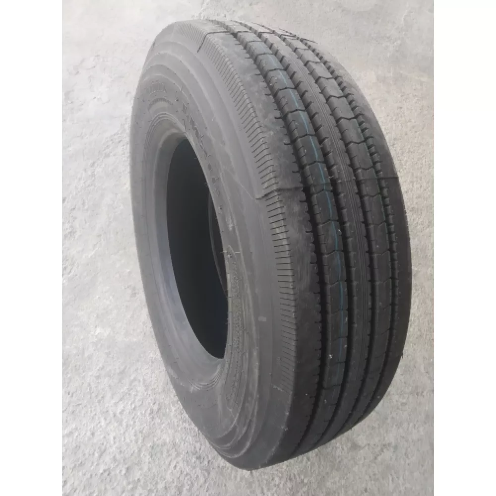 Грузовая шина 235/75 R17,5 Long March LM-216 18PR в Богдановиче